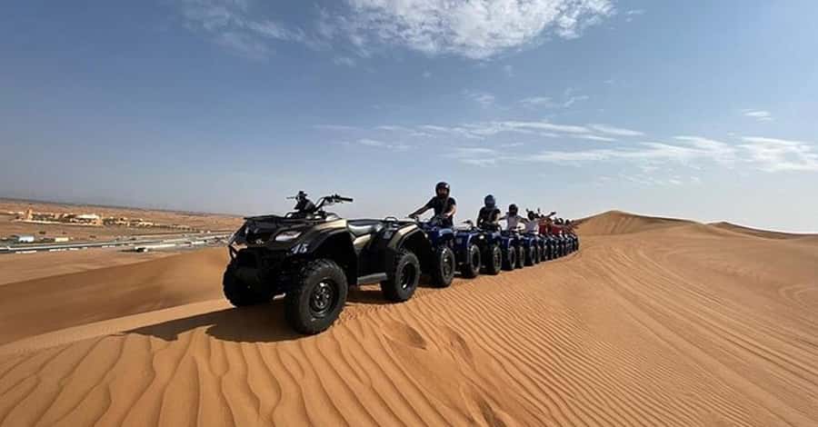 Desert Safari - Private 4WD car - First, clear up the Dubai and Oman location issue