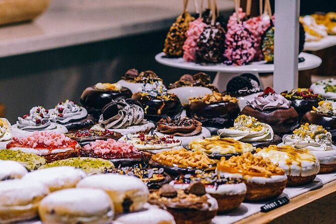 Downtown Vancouver Sinners and Sweets Tour With VIP Access - Sinclair Centre, the Great Depression, and unrest