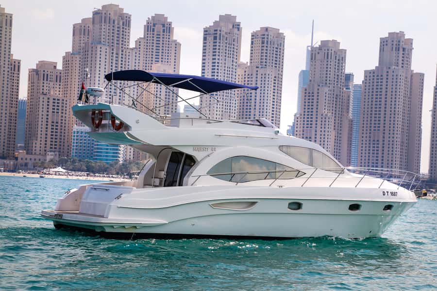 Dubai: Atlantis and Burj Al Arab Cruise on Luxury Yacht - Leaving Dubai Marina and Jumeirah Beach Residence