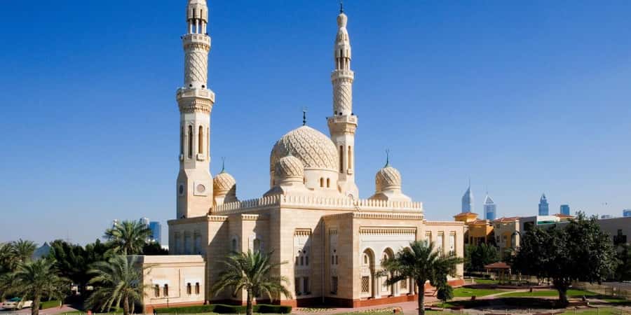 Dubai: City Tour with Professional Guide in Luxury Car - Key points to know before booking