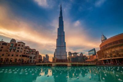 City Tour with Professional Guide in Luxury Car