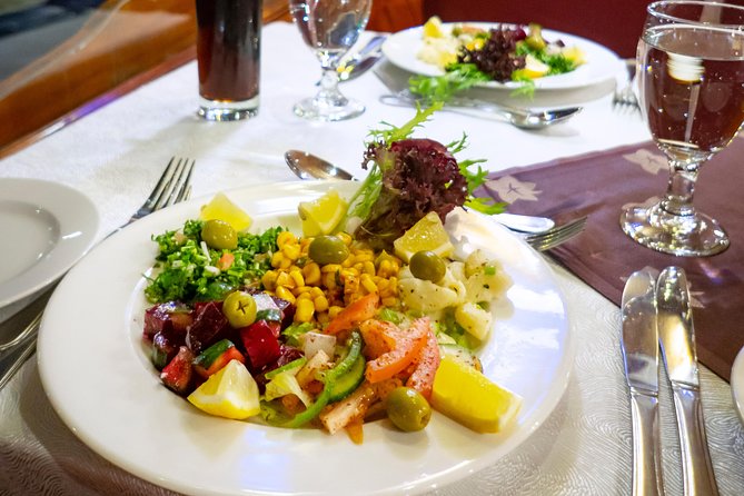 Dubai Creek Luxury Dhow Dinner Cruise with Optional Transfer - How the service affects the evening