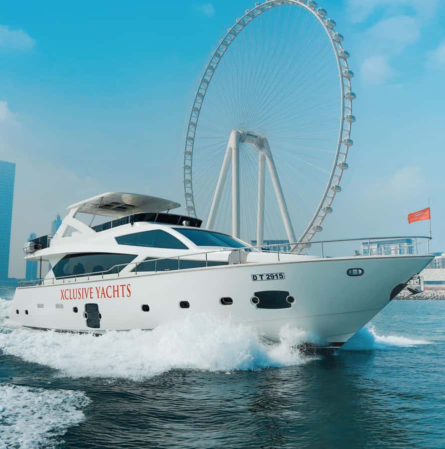 Dubai Harbor: Luxury Yacht Tour with BBQ Options - The one-hour Dubai Marina route