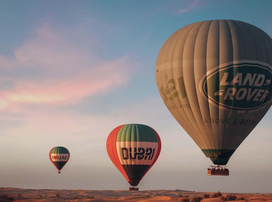 Dubai: Luxury Balloon Flight with Michelin-Curated Breakfast - Sunrise from 4,000 feet