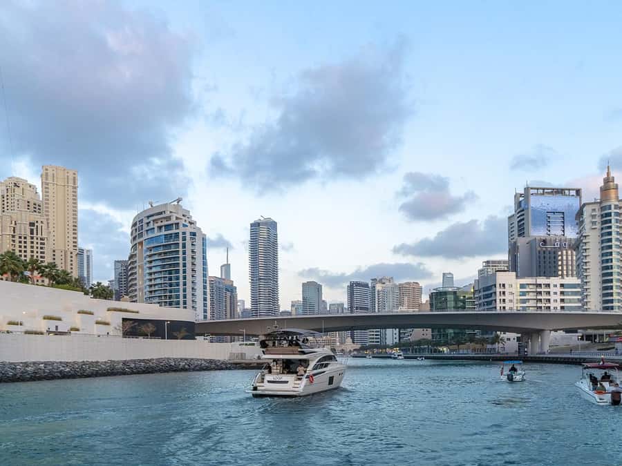 Dubai: Luxury Sunset Yacht Tour with Snacks and Drinks - Who Will Enjoy This Yacht Tour Most?