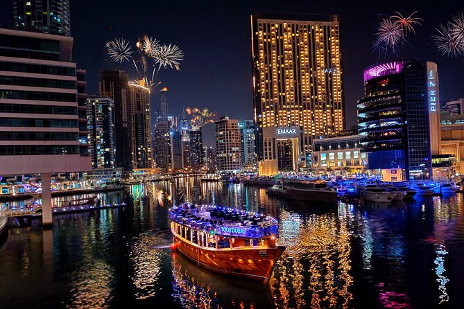 Dubai Marina: Luxury Dhow Dinner Cruise with Hotel Transfer - Cayan Tower and the First Look at the Marina