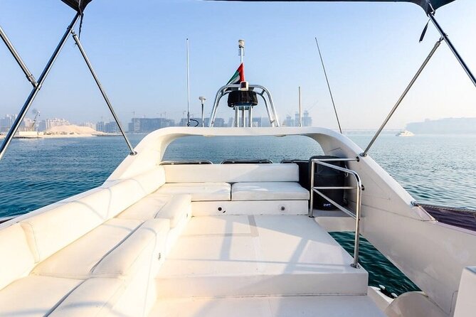 Dubai Marina Yacht Charters: Luxury on the Waves - Timing, swimming, and practical preparation