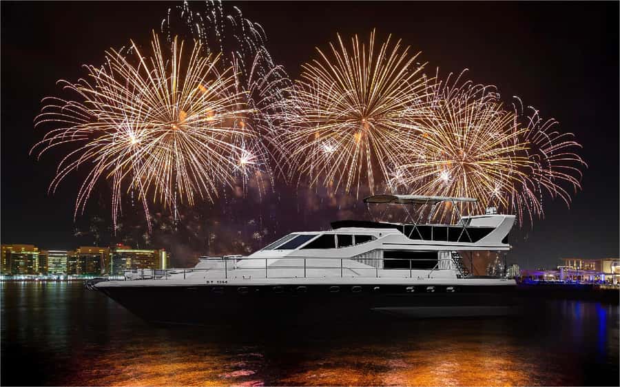 Dubai: New Year Eve Luxury Yacht Fireworks View & BBQ Cruise - The route: Dubai icons from the water