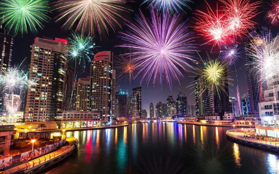 Dubai: New Year Eve Luxury Yacht Fireworks View & BBQ Cruise - Who will enjoy this cruise most?