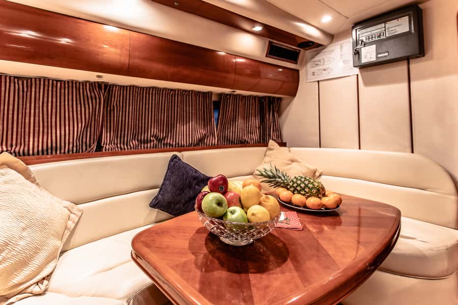 Dubai: Private Luxury Everest Yacht Cruise from Dubai Marina - What the $136 Price Really Buys