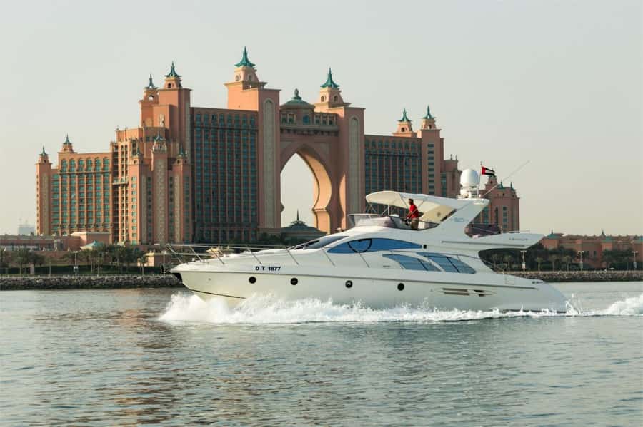 Dubai: Private Luxury Yacht Cruise for up to 20 People - Through the Marina and Toward Bluewaters Island