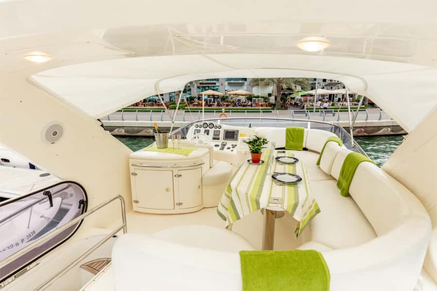 Dubai: Private Luxury Yacht Cruise for up to 20 People - Meeting at Dubai Marina Walk