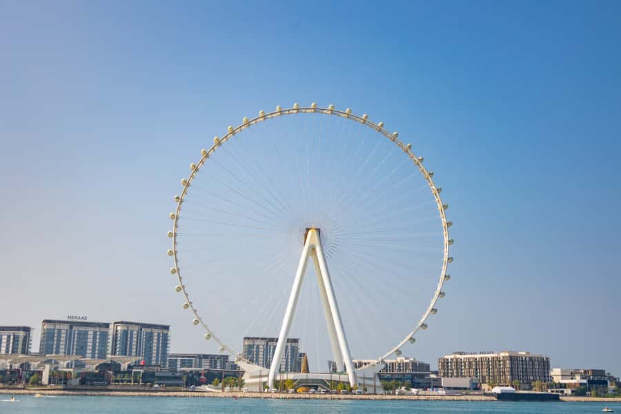 Dubai: Private VIP Luxury Yacht Tour with BBQ & Drinks - Burj Al Arab from the sea