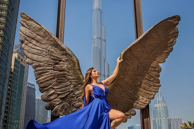 Dubai VIP Sunset Tour With B.Khalifa & Armani Dinner - Souk Madinat Jumeirah, where old-style design meets a resort