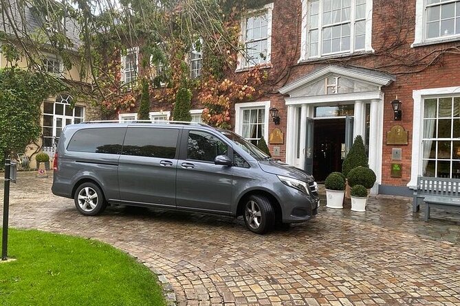 Dublin Airport Transfers: Luxury Transfer To/From DUB Per Vehicle - Choosing between the Mercedes S-Class and V-Class