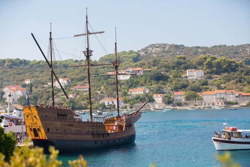 Dubrovnik: Elaphiti Island Luxury Pirate Ship Cruise - Why the Karaka makes this cruise different