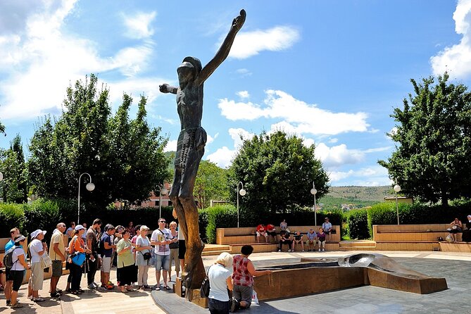 Dubrovnik to Medjugorje & Kravice - Day Trip with Luxury Vehicle - Choosing between a driver and a guide