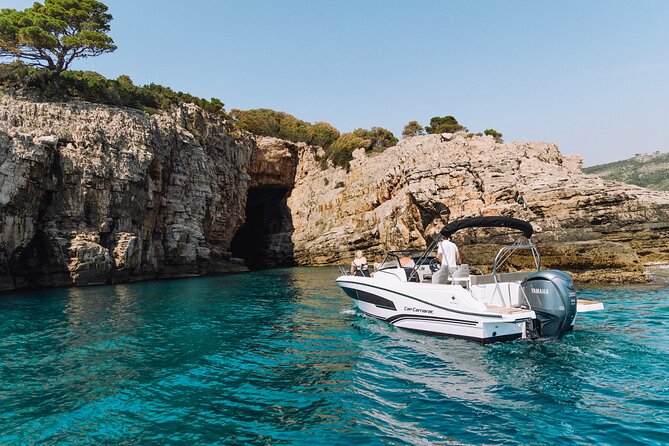 Elaphite Islands Luxury Private Boat Tour with Cap Camarat 7.5 - Drinks, Towels, and the Useful Extras