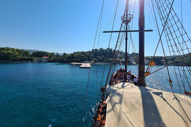 Elaphiti Islands On The Luxury Pirate Ship Karaka Dubrovnik - The Karaka at a Glance