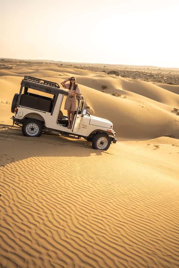 Exclusive Musical Evening at Desert Luxury Camp (NO CAMEL) - A 4x4 ride across the sand