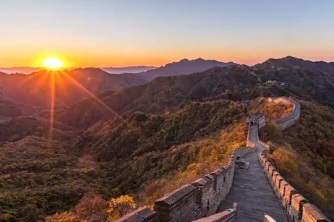 Exclusive Mutianyu Great Wall Tour: VIP Pass & Customized Options - Key points at a glance
