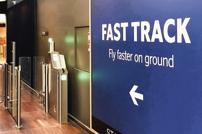Fast Track VIP Service Noi Bai Airport (Hanoi - Vietnam) - Departure from Hanoi: check-in to the boarding gate