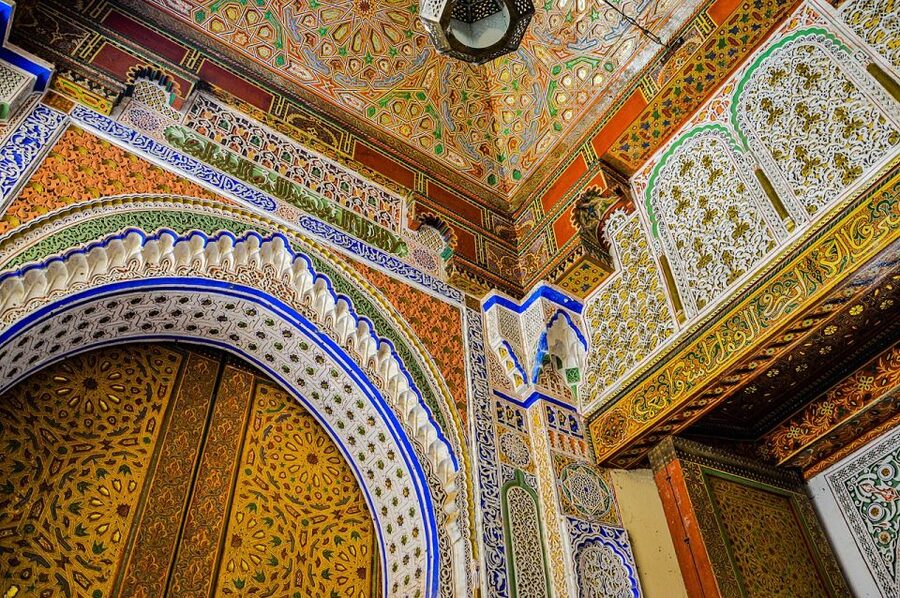 Fes: Guided Sightseeing Tour with Luxury Car - Is $60 a good value for four hours?
