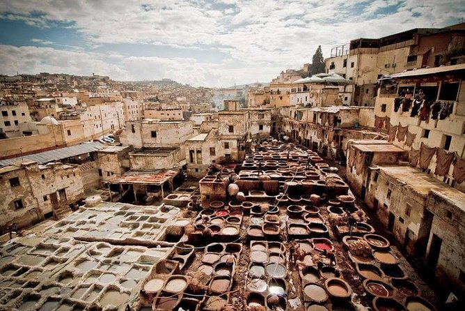 Fes Guided Sightseeing Tour with Luxury Car All Inclusive Tickets - Why a private car helps in Fes