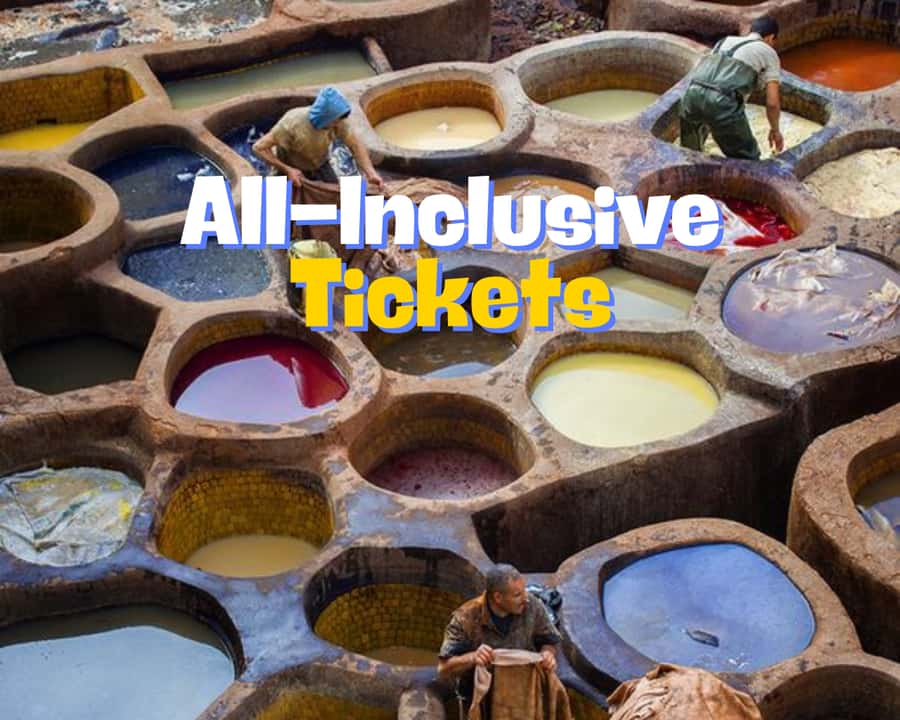 Fes: Guided Sightseeing Tour with Luxury Car - Bab Boujloud and the first step into the Medina
