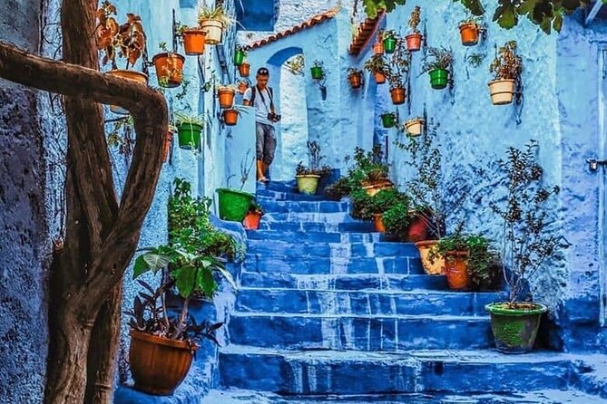 Fes VIP tour to Tangier 2 Days via Chefchaouen - Arriving in Chefchaouen after the mountain drive
