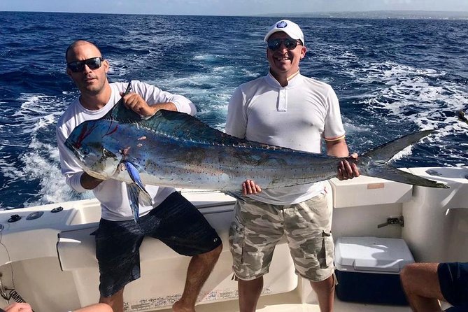 Fishing Trips in Barbados onboard Nauti Dreams Luxury Charters - Fishing Equipment and Help for First-Timers