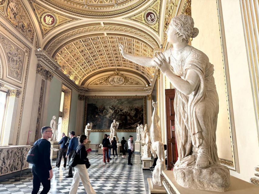 Florence: Uffizi Gallery Reserved-Entry VIP Tour - Crowds, delays, and the real timing