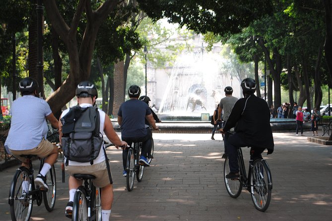 Frida Kahlo VIP [Museum Tickets Included] Bike, Markets & Churros - Entering Museo Frida Kahlo, also called Casa Azul