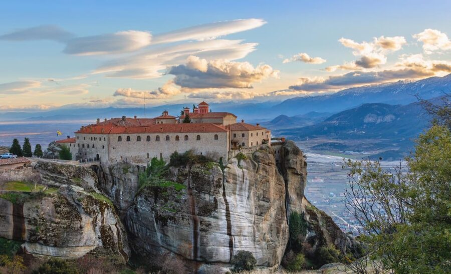 From Athens: Meteora Full-Day Trip with Guide on Luxury Bus - The first Meteora photo stop
