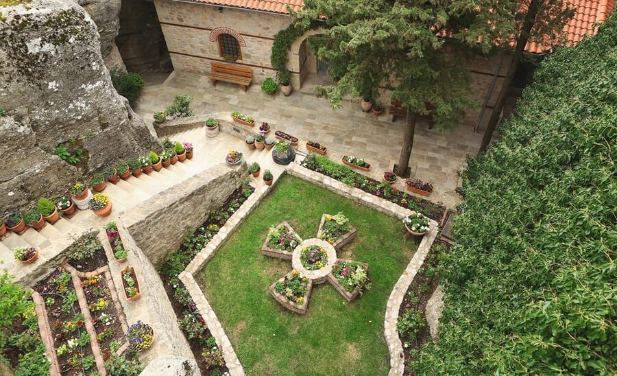 From Athens: Meteora Full-Day Trip with Guide on Luxury Bus - Starting at Halandri Metro Station