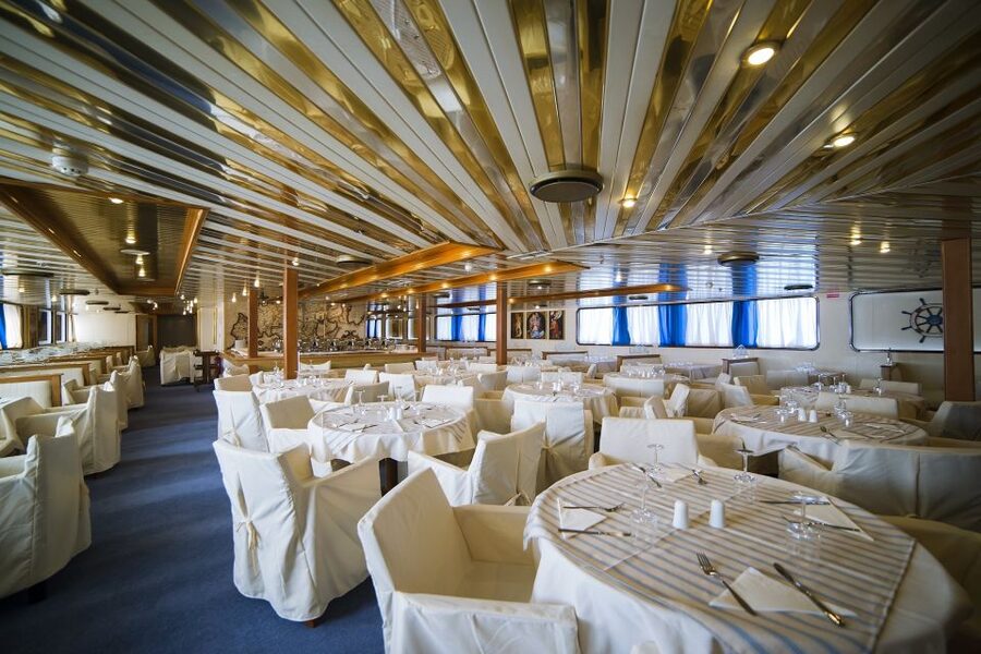 From Athens: Saronic Islands Full-Day Cruise with VIP Seats - Poros: a 50-minute look at pine-covered shores