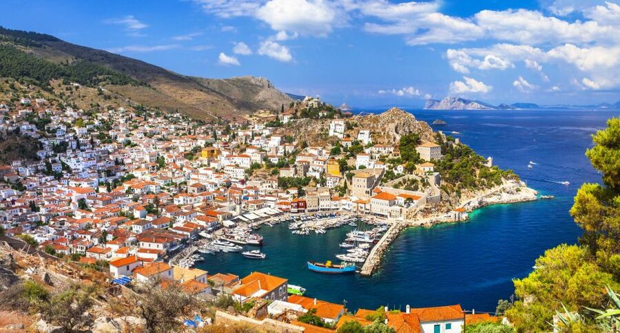 From Athens: Saronic Islands Full-Day Cruise with VIP Seats - Aegina: pistachios, swimming, and your most flexible stop