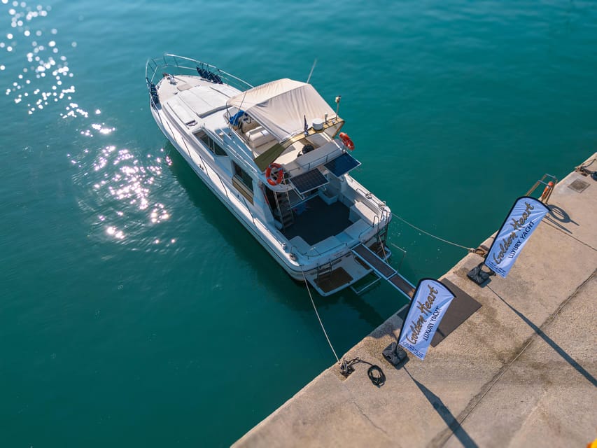 From Corfu: Luxury Yacht Cruise to Paxos and Antipaxos - Key points to know before booking