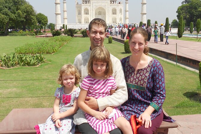 From Delhi: Luxury Group tour of Agra by Car- TOP RATED TOUR - The early drive from Delhi to Agra