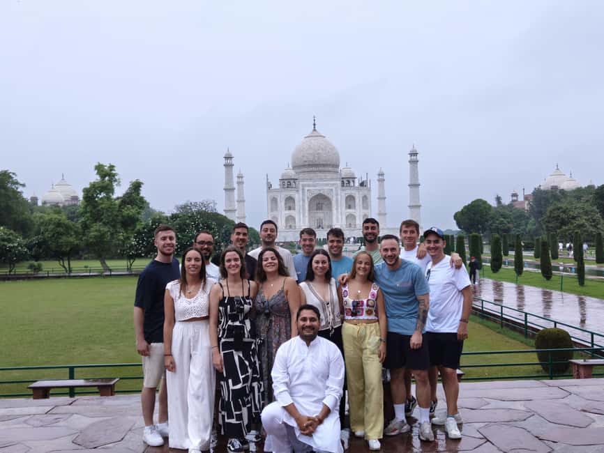 From Delhi: Private 2-Day Golden Triangle Luxury Tour - Jaipur’s royal center: Gatore, Hawa Mahal, and Jantar Mantar