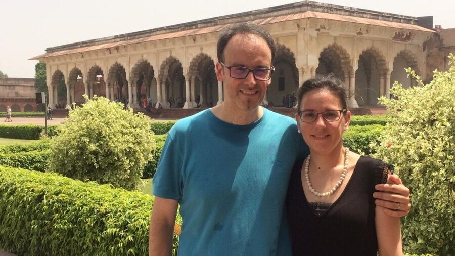 From Delhi: Private 3-Day Golden Triangle Luxury Tour - Day 1: Delhi’s monuments, Old Delhi, and the road to Agra