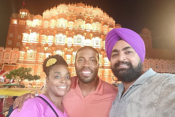 From Delhi: Private 4-Day Golden Triangle Luxury Tour - Day one: Delhi monuments before the Agra expressway