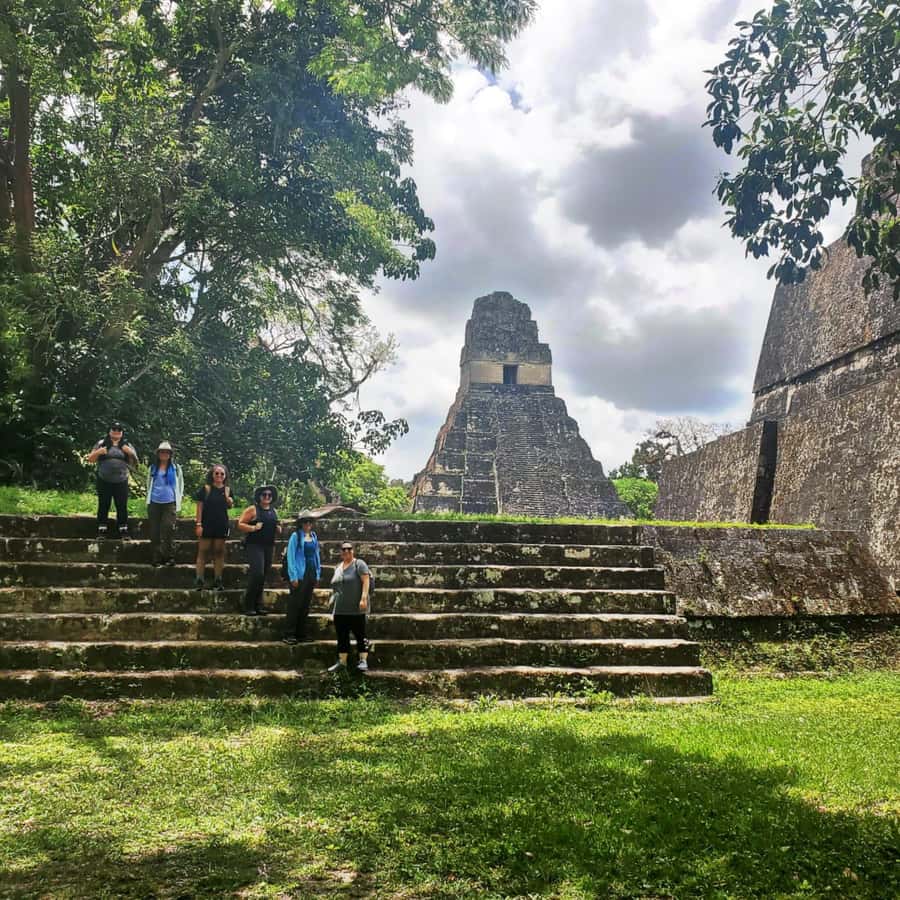 From Flores: Tikal VIP Exclusive cultural Tour All inclusive - The major temples and the scale of Tikal