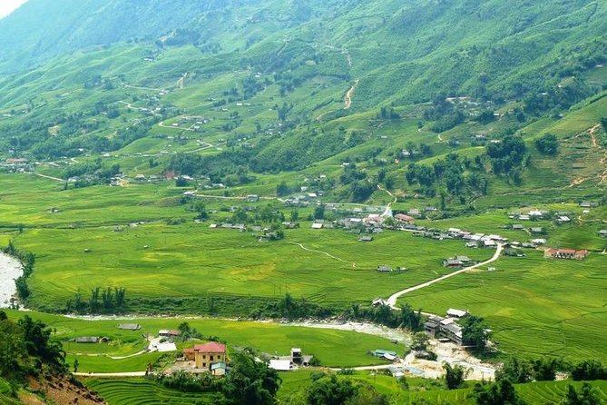 From Hanoi: 2-Day Overnight Sapa Tour by Luxury Van Limousine - Weather, shoes, and the real effort level