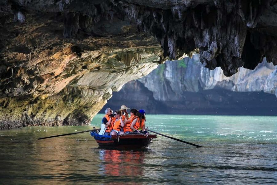 From Hanoi: Ha Long Bay 1 Day Tour With A Luxury Cruise - Sunset tea on the return cruise