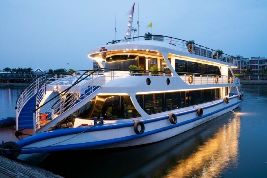 From Hanoi: Ha Long Bay Luxury Cruise Day Tour with Jacuzzi - A long but well-planned day from Hanoi