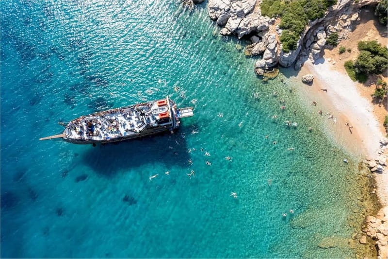From Kos:A full day cruise in the newest luxury vessel! - The crew, languages, and onboard atmosphere