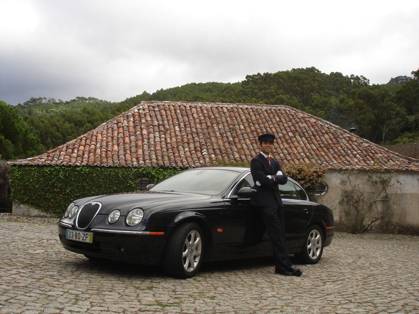 From Lisbon: Full-Day Sintra Tour by Luxury Car or Minivan - Sintra town and the royal palace
