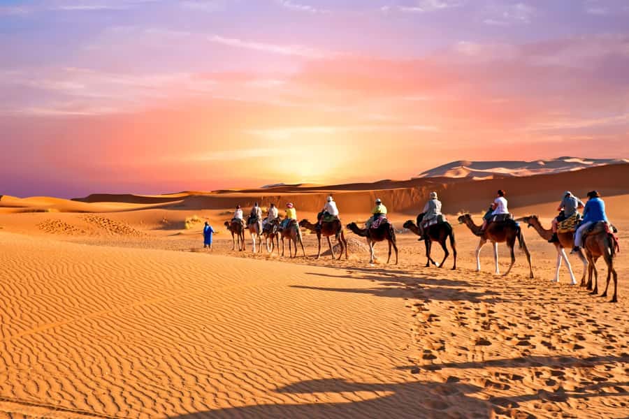 From Marrakech: Private 3-Day Luxury Merzouga Desert Tour - Sunrise, the Draa Valley, and a very long return