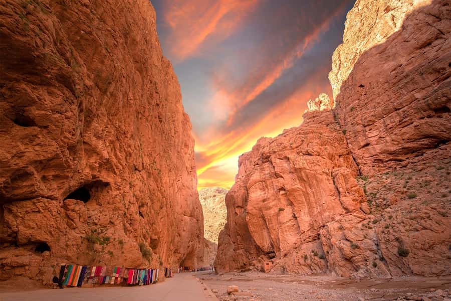 From Marrakech: Private 3-Day Luxury Merzouga Desert Tour - What the $379 price includes